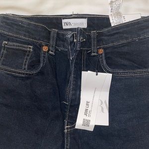 ZARA dark bevy flared cropped jeans! NWT
